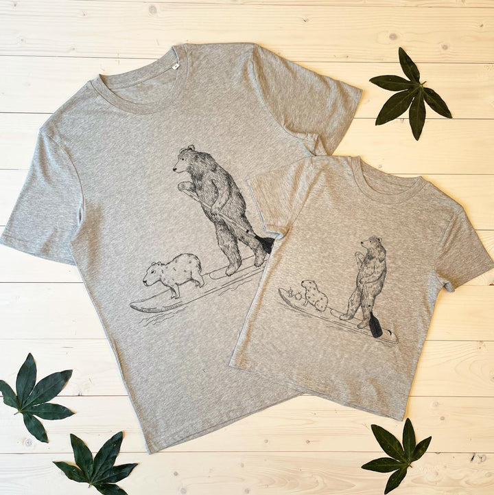 CAPYBARA AND BEAR ON PADDLE BOARD T-SHIRT SET GREY